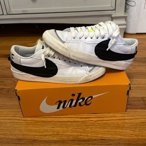 Nike Blazer Low 77 Jumbo size 9.5